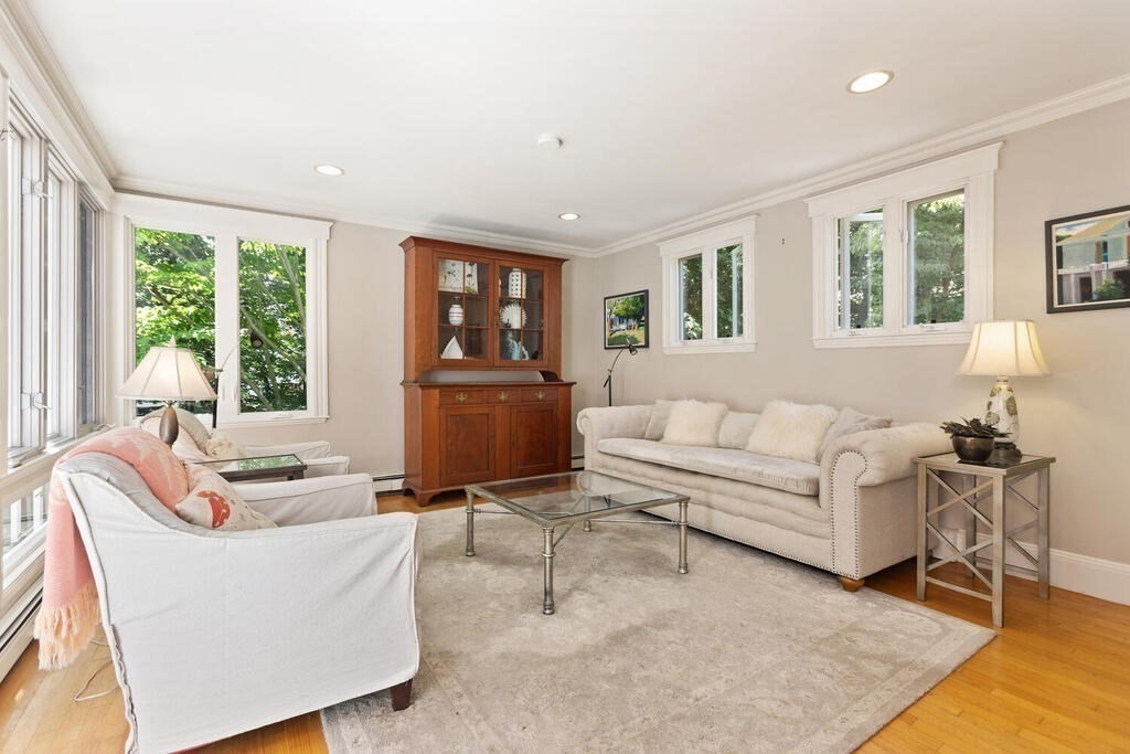 47 Tarleton Road Newton, MA 02459 - Photo 16 of 38