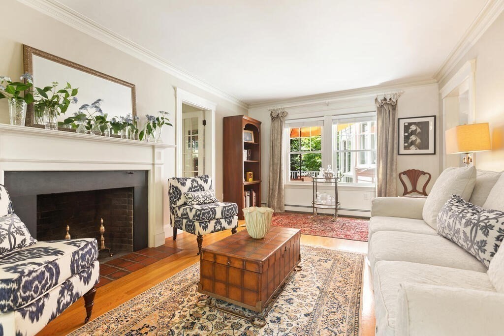47 Tarleton Road Newton, MA 02459 - Photo 7 of 38