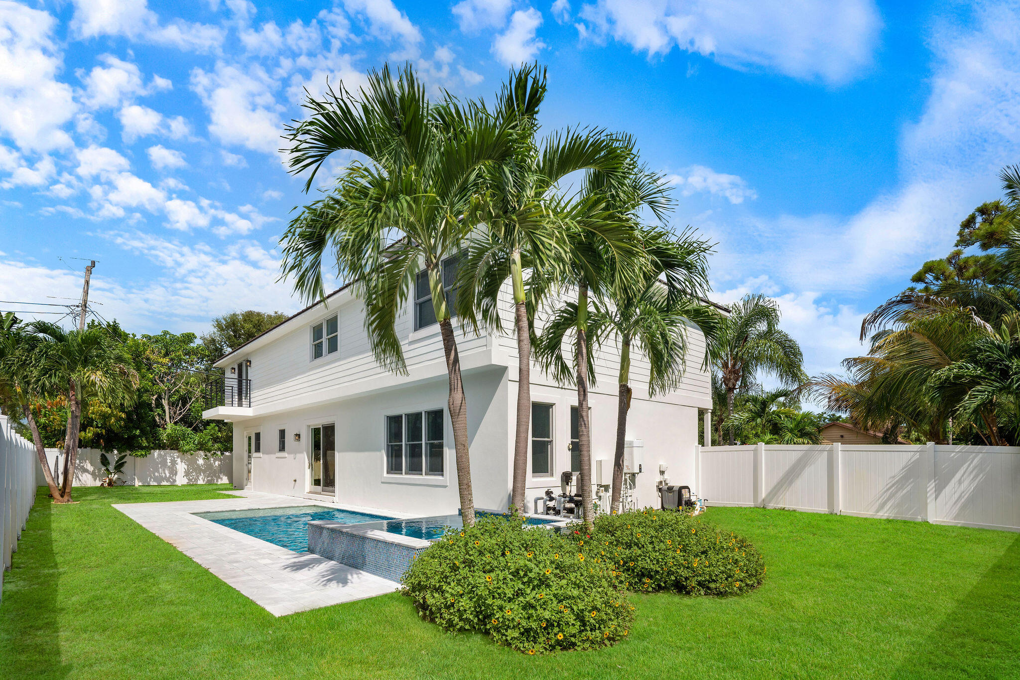100 Norwood Road Jupiter, FL 33469 - Photo 8 of 31 710_