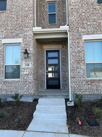 $2,750 | 338 Almanor Street, Lewisville, TX 75056