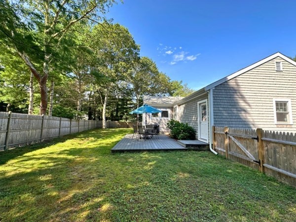 21 Nathans Way Barnstable, MA 02655 - Photo 3 of 24
