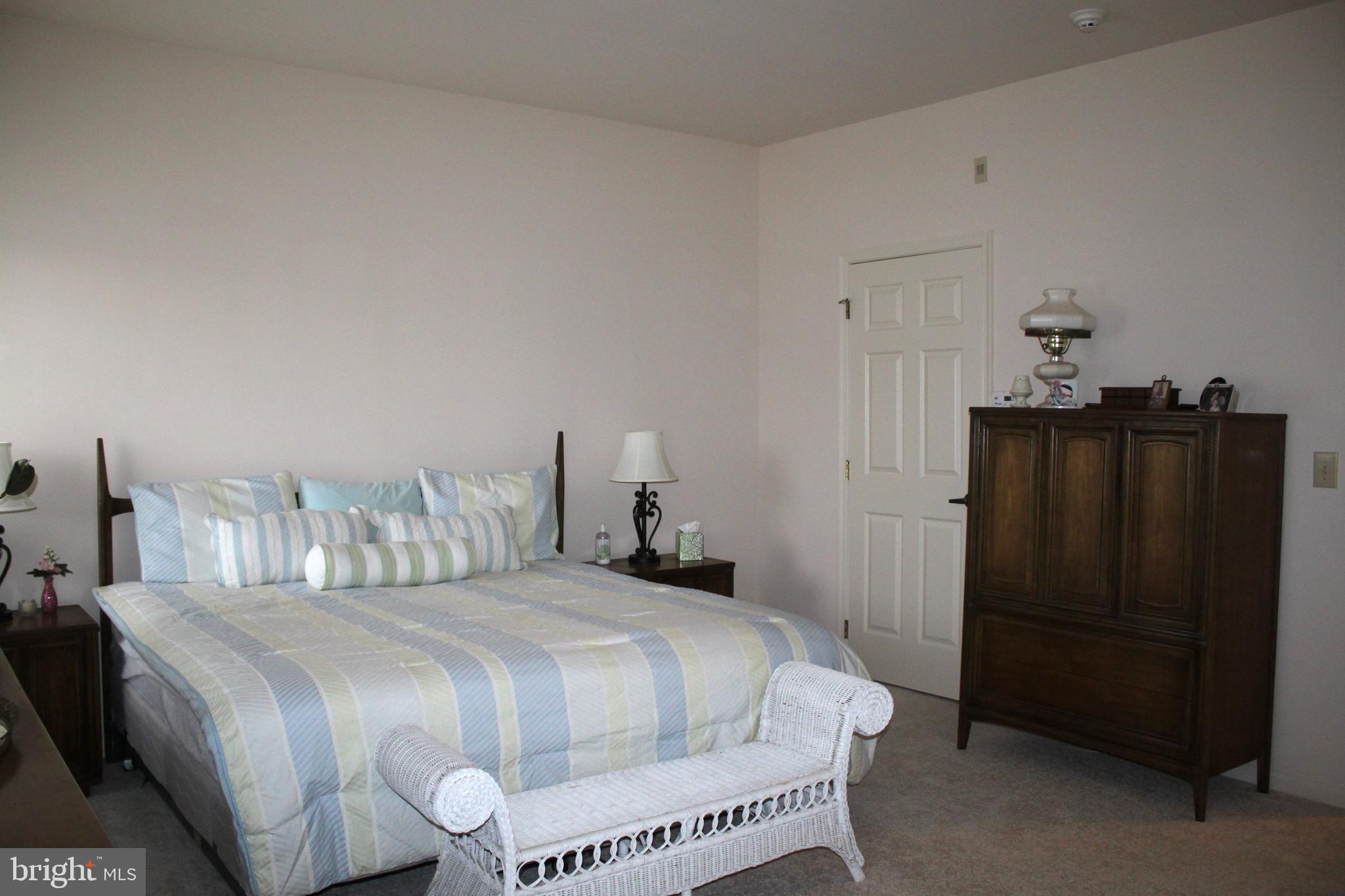 10 Lantern Lane Columbus, NJ 08022 - Photo 18 of 27 Large walk-in plus second large closet