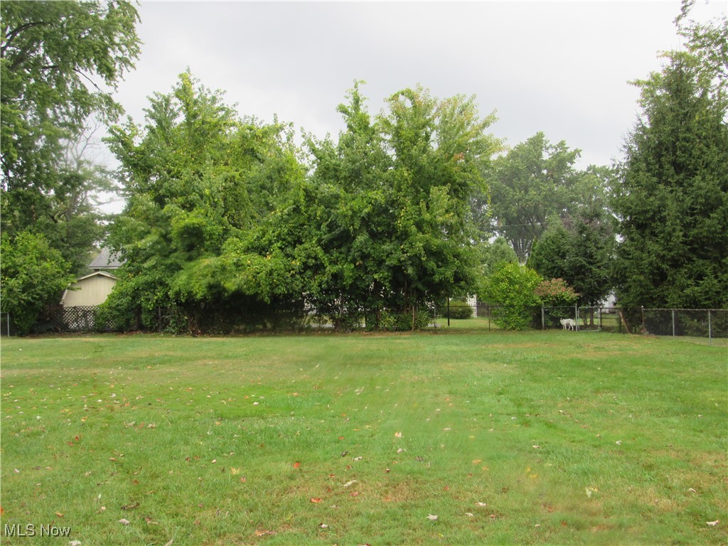 39007 Johnnycake Ridge Road Willoughby, OH 44094 - Photo 13 of 46 Gallery Image 13