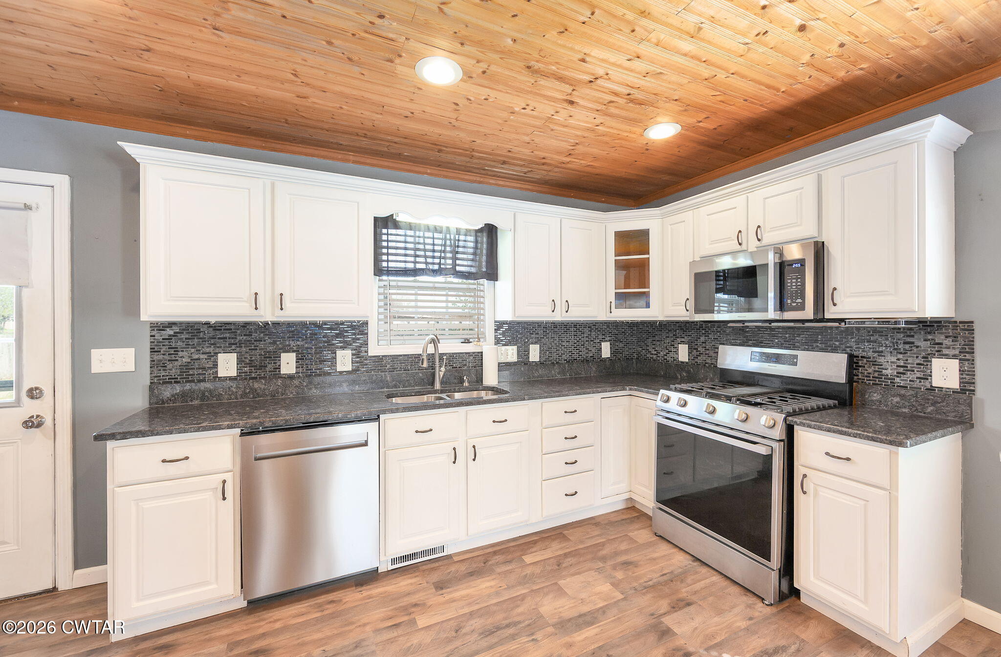 524 South Main Street Ridgely, TN 38080 - Photo 6 of 24 Bishop kitchen2