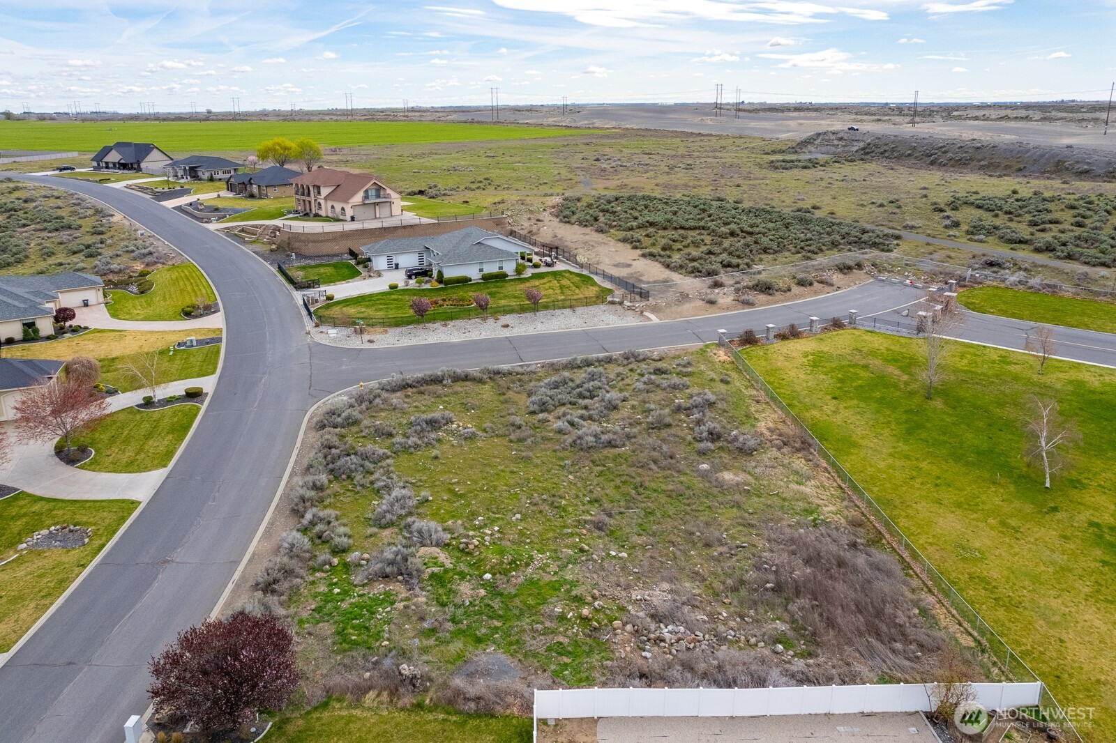 7741 Dune Lake Road Southeast Moses Lake, WA 98837 - Photo 16 of 17