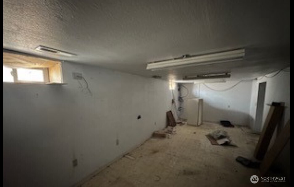 193 Golden Road Oroville, WA 98844 - Photo 30 of 38