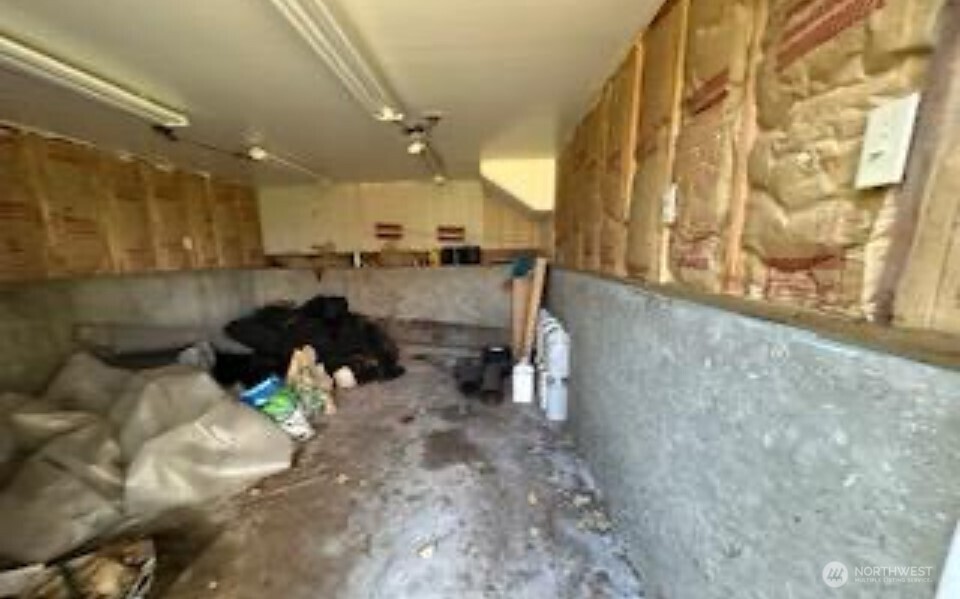 193 Golden Road Oroville, WA 98844 - Photo 33 of 38