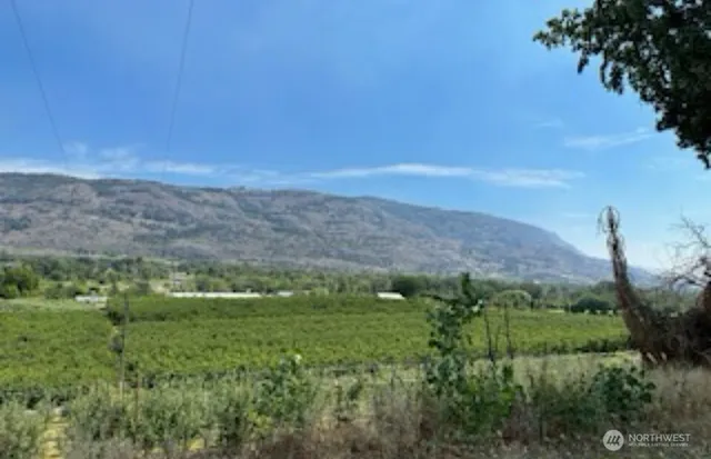 $124,900 | 193 Golden Road, Oroville, WA 98844