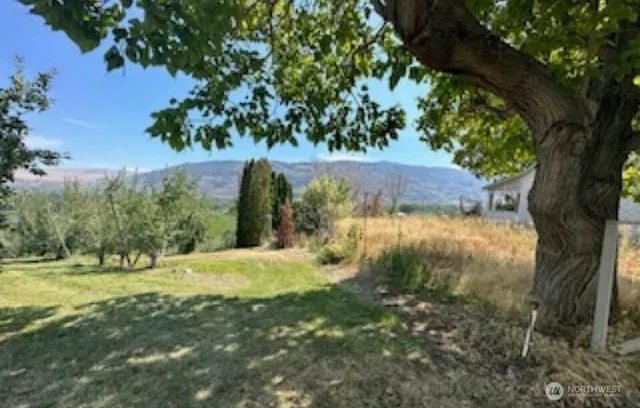 $124,900 | 193 Golden Road, Oroville, WA 98844