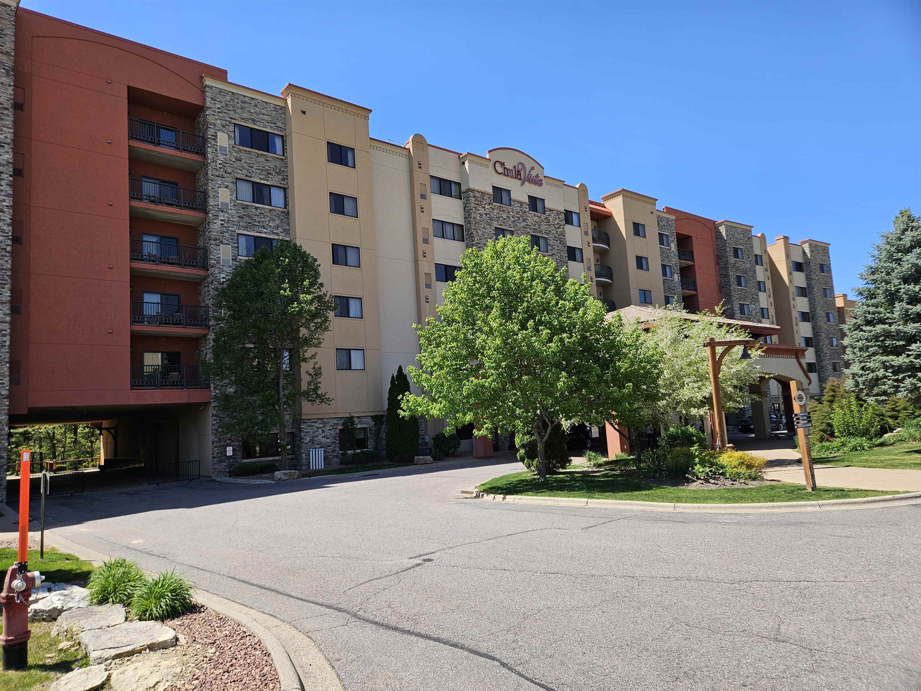 2411 River, Unit 2529 Wisconsin Dells, WI 53965 - Photo 1 of 34