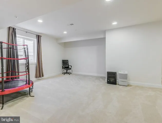 a view of backyard space