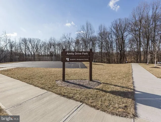 a view of backyard with green space
