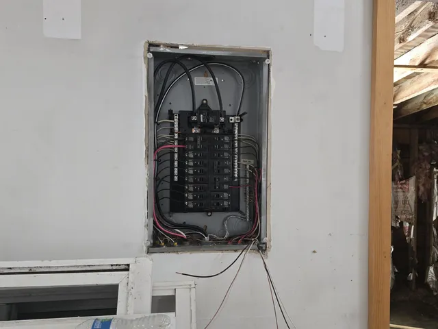 $74,900 | 56 Pershing Avenue, Berlin, NH 03570