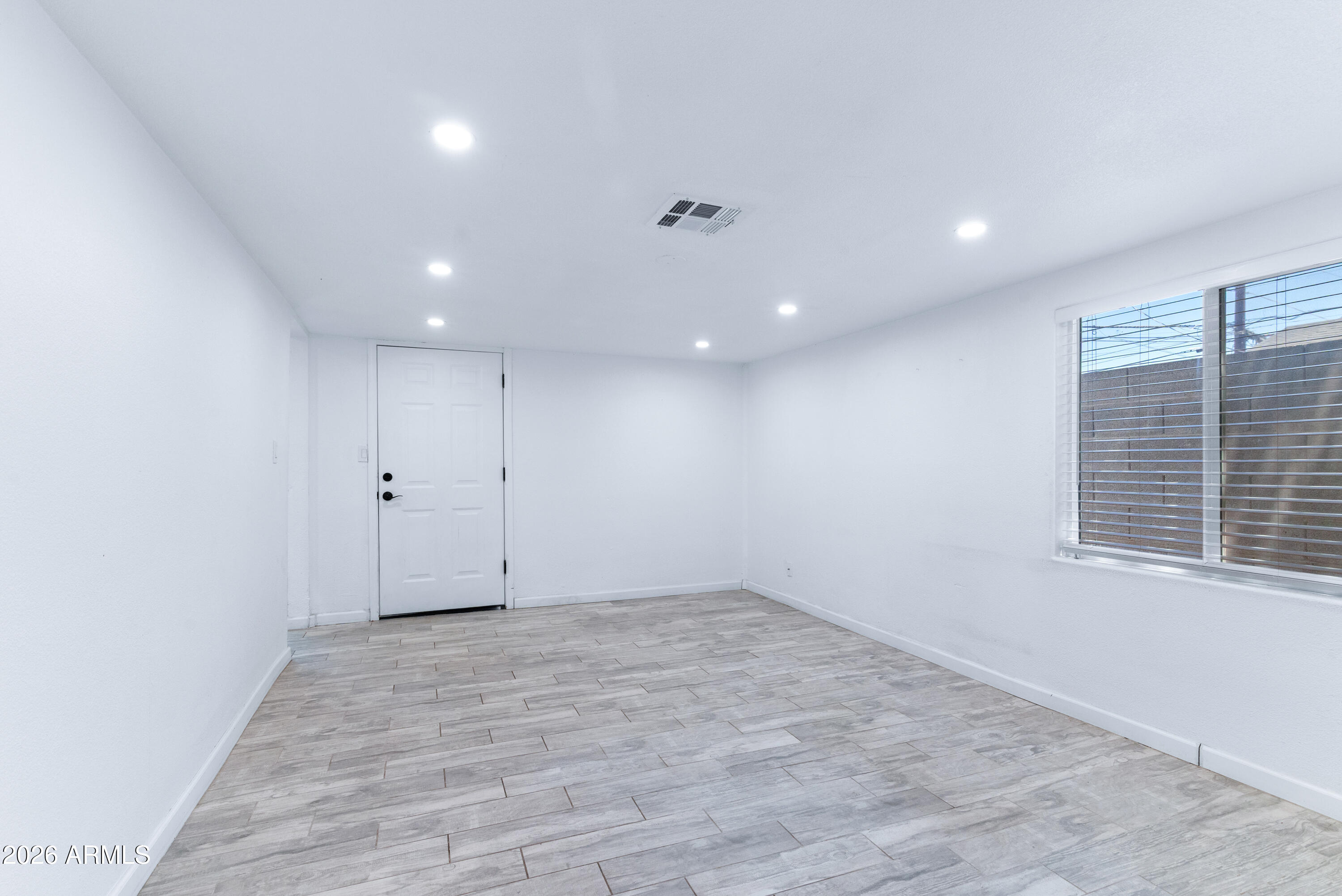 2133 West Colter Street Phoenix, AZ 85015 - Photo 16 of 38 16_2133 w colter st-16