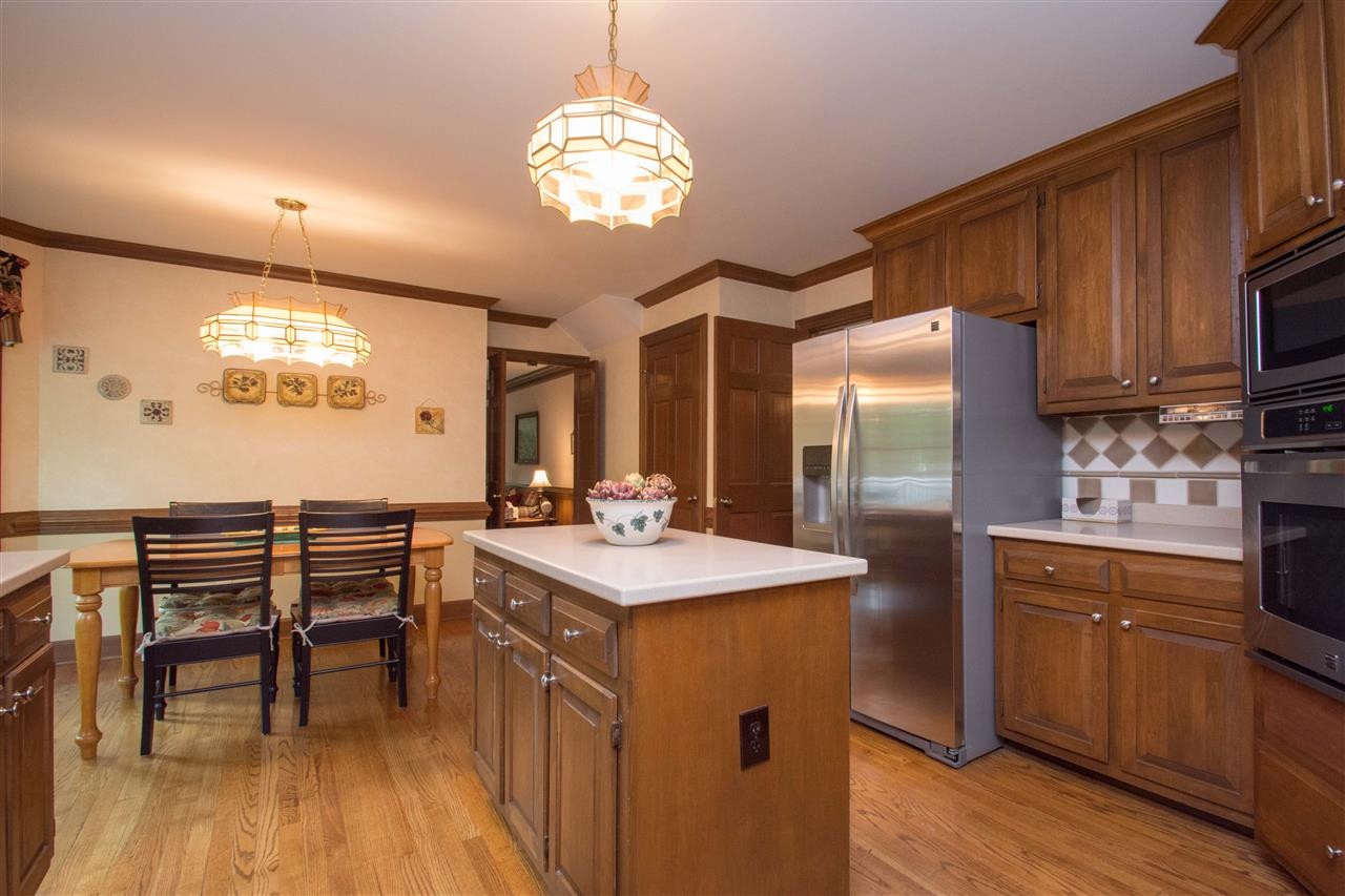 8000 Running Cedar Trail Raleigh, NC 27615 - Photo 6 of 18 Kitchen