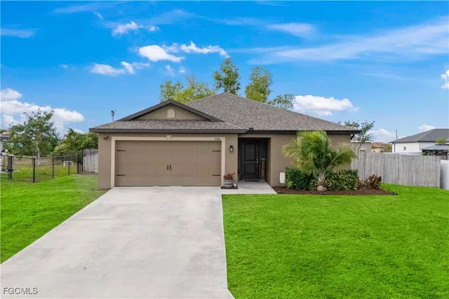 $285,000 | 2506 Northwest 3rd Avenue, Cape Coral, FL 33993