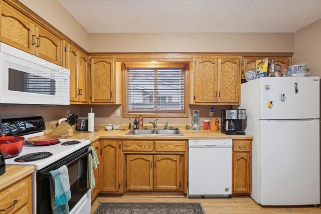 $424,900 | 2630 Mississippi Street, New Brighton, MN 55112