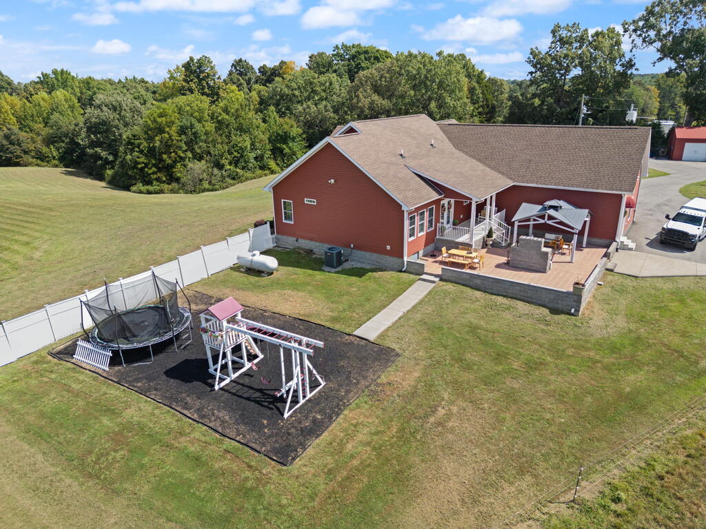 891 Jerry Arnold Road Manitou, KY 42436 - Photo 24 of 90 Gallery Image 24