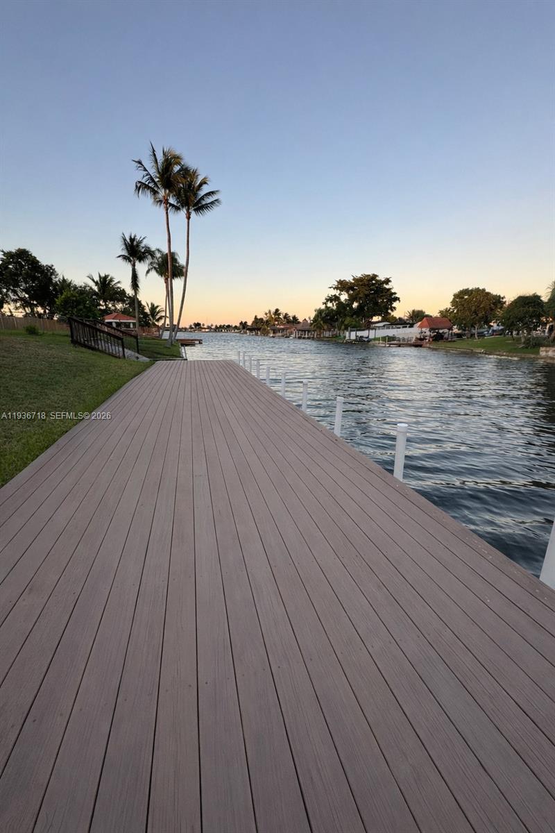 17831 Northwest 84th Court Hialeah, FL 33015 - Photo 12 of 25