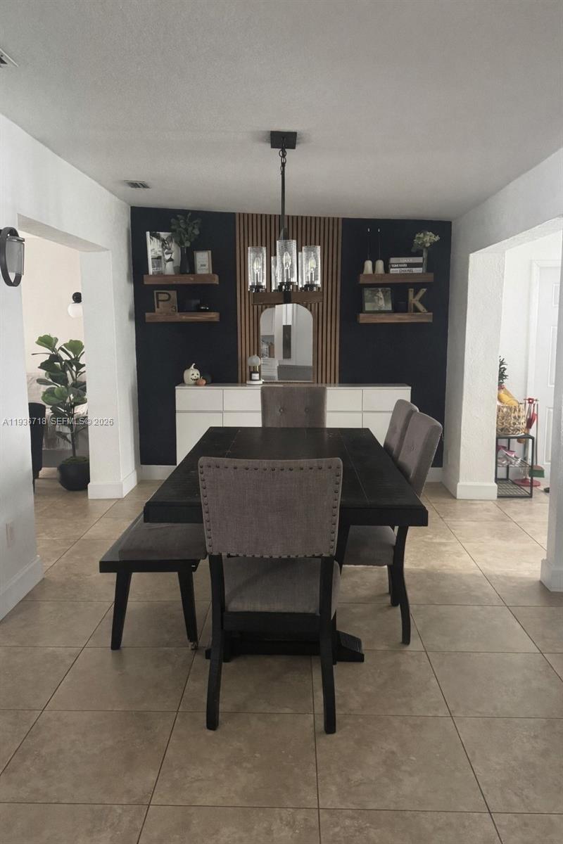 17831 Northwest 84th Court Hialeah, FL 33015 - Photo 16 of 25