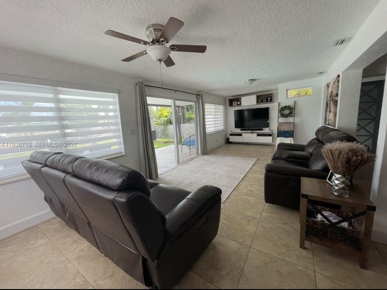 17831 Northwest 84th Court Hialeah, FL 33015 - Photo 17 of 25