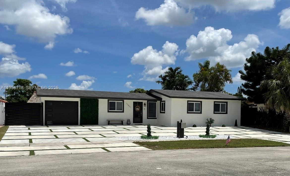 17831 Northwest 84th Court Hialeah, FL 33015 - Photo 2 of 25