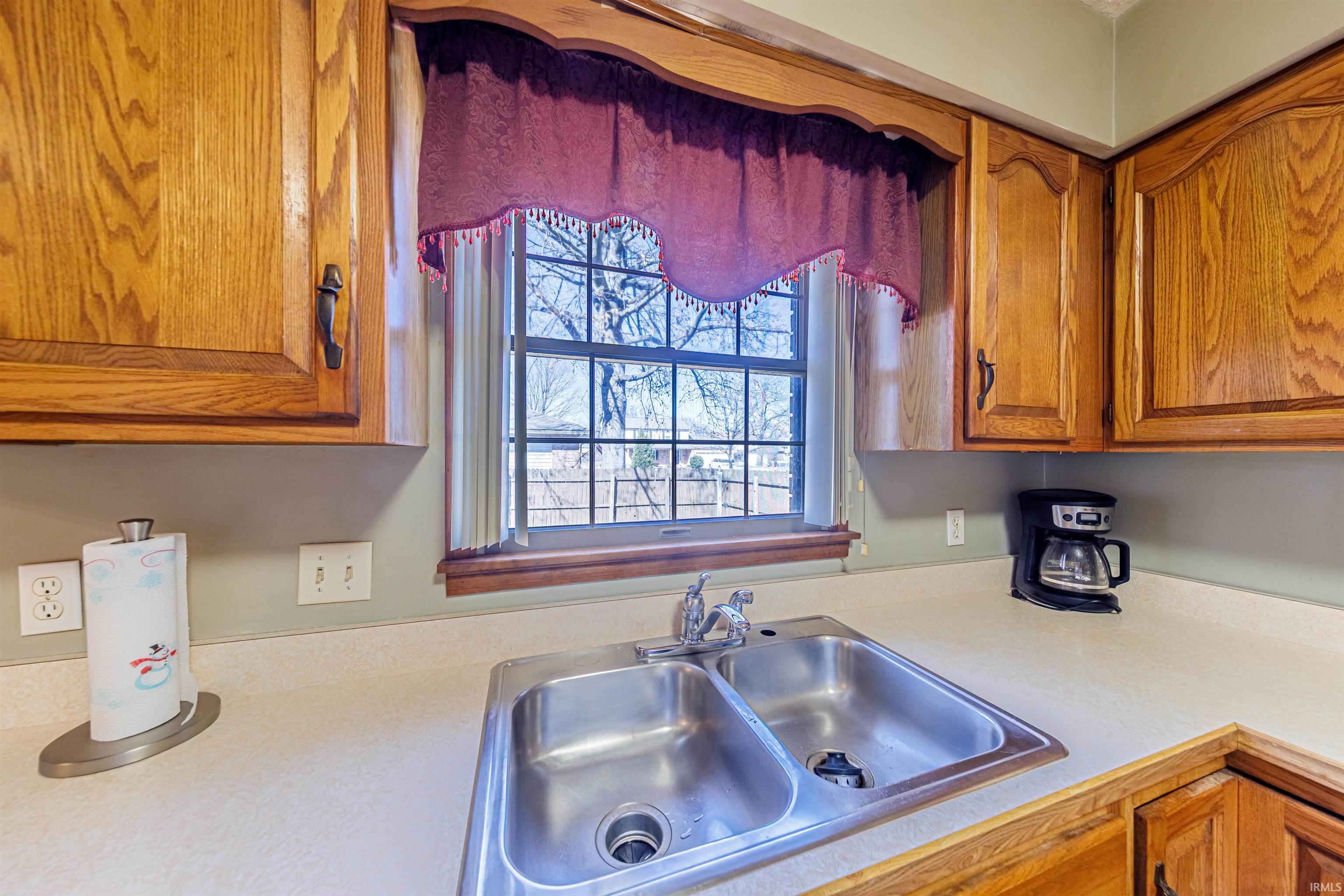 2840 Bergdolt Road Evansville, IN 47711 - Photo 15 of 36 Gallery Image 15