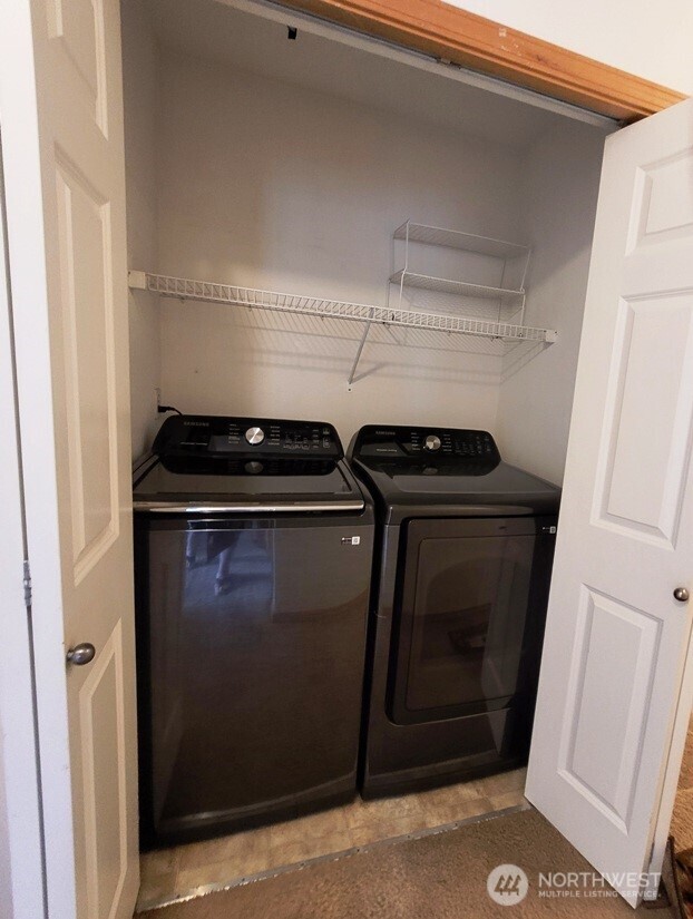 18957 108th Lane Southeast Renton, WA 98055 - Photo 10 of 12 Gallery Image 10