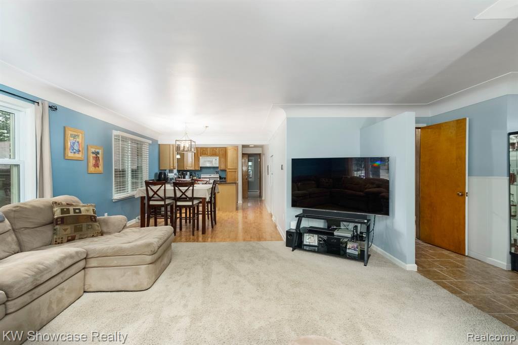 30449 Hickey Road Chesterfield, MI 48051 - Photo 13 of 41