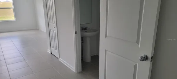 $2,300 | 3359 Alexander Dr Lake, Lake Wales, FL 33855