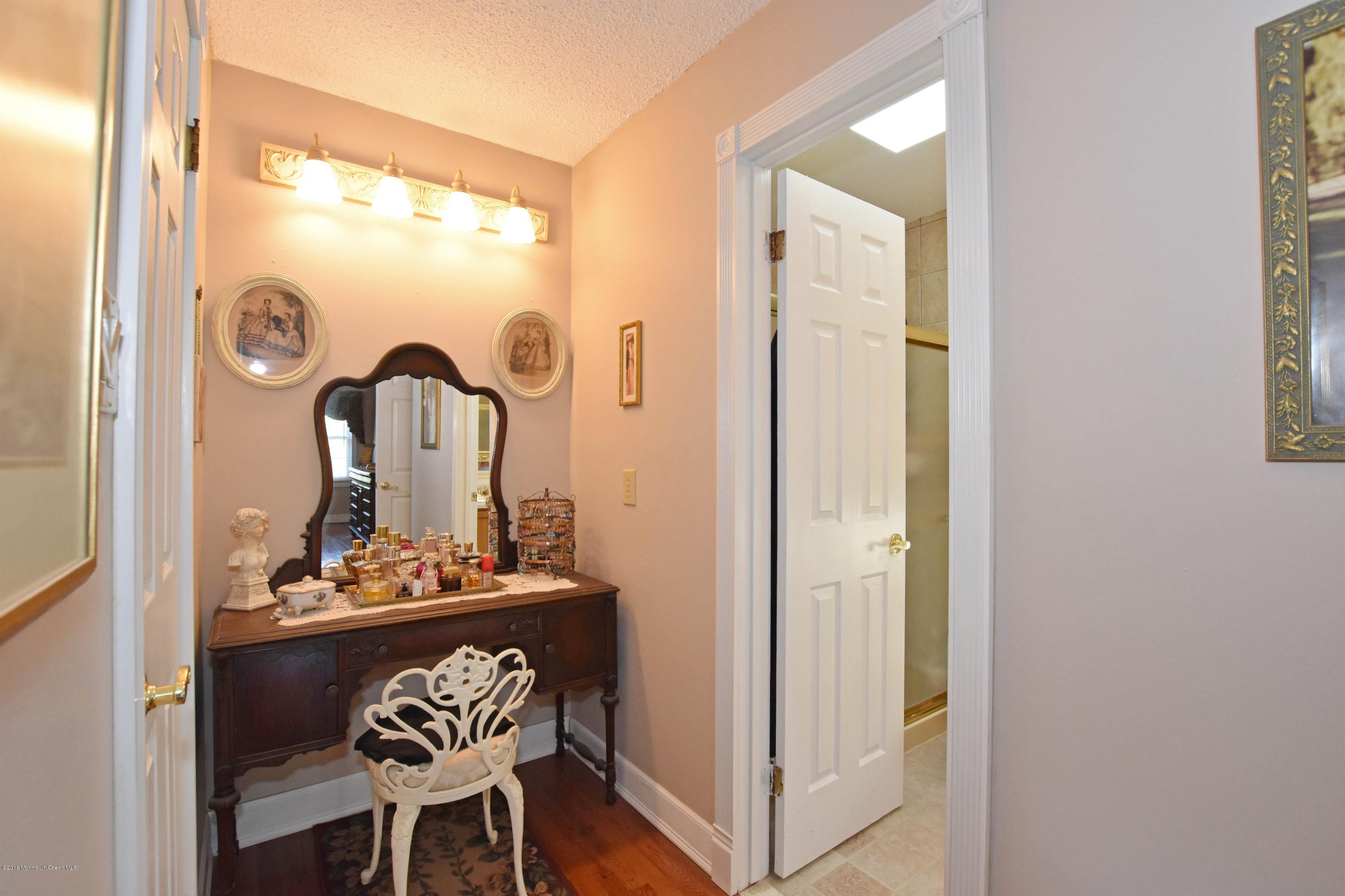 65 Hickory Hill Road Jackson, NJ 08527 - Photo 13 of 23 013_Master Vanity