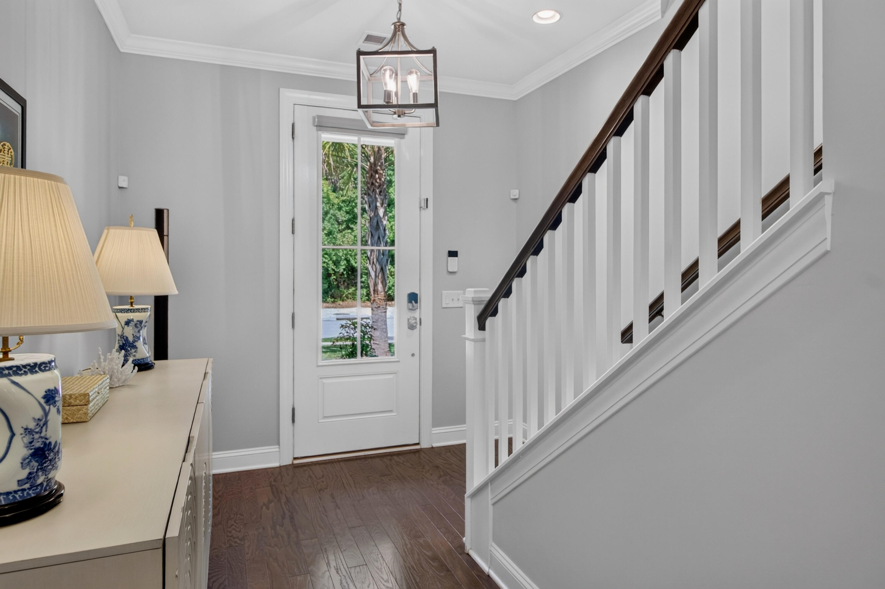 1634 Mermentau Street Mount Pleasant, SC 29466 - Photo 4 of 43 Foyer