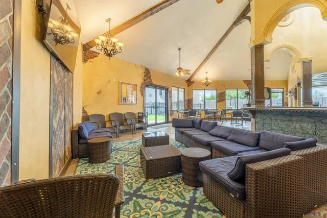 $87,500 | 2045 North 3rd Street, Unit 123, Baton Rouge, LA 70802