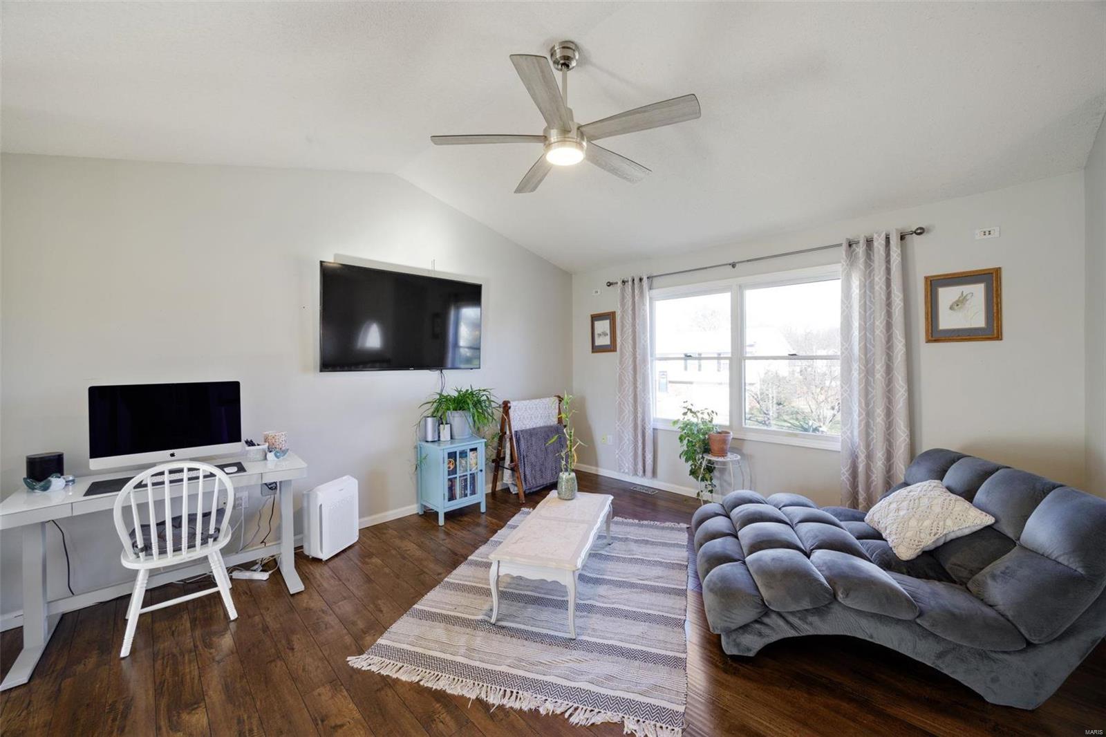 724 Copper Line Road Maryville, IL 62062 - Photo 6 of 26 Gallery Image 6