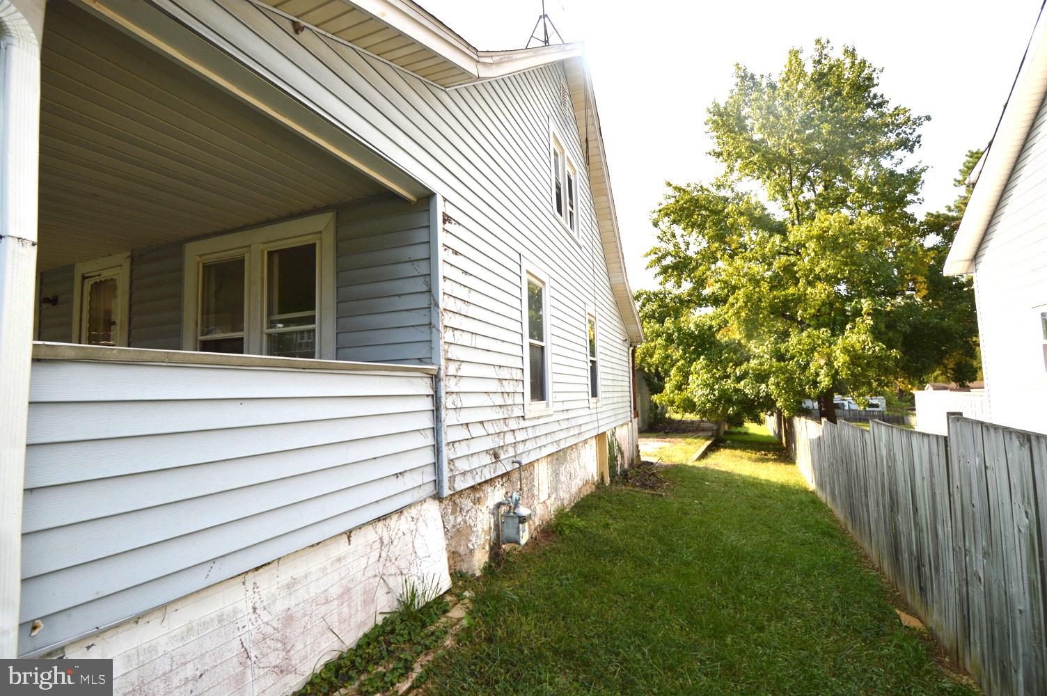 3700 Old Milford Mill Road Baltimore, MD 21244 - Photo 2 of 20 RIGHT
