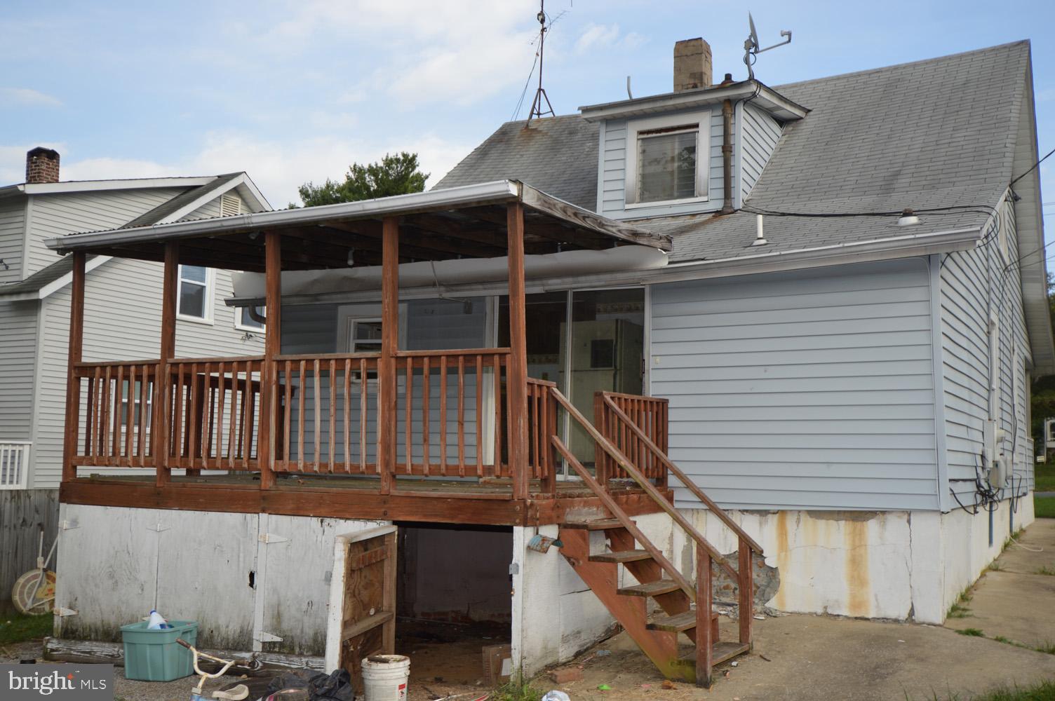 3700 Old Milford Mill Road Baltimore, MD 21244 - Photo 4 of 20 REAR