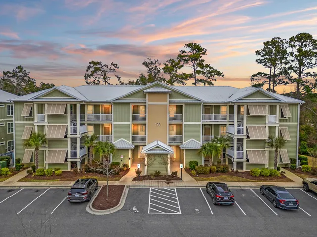 $329,900 | 128 Puffin Drive, Unit 2D, Pawleys Island, SC 29585