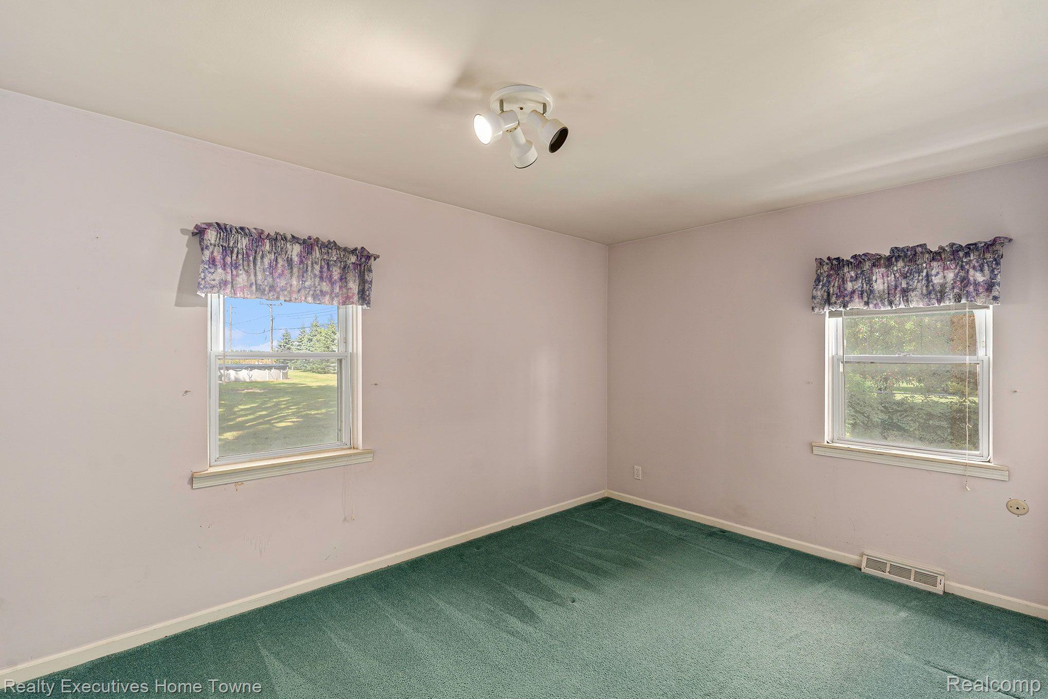 476 North Sandusky Road Sandusky, MI 48471 - Photo 15 of 27 2nd Bedroom