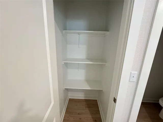 $2,325 | 102 Corn Lane, Hutto, TX 78634