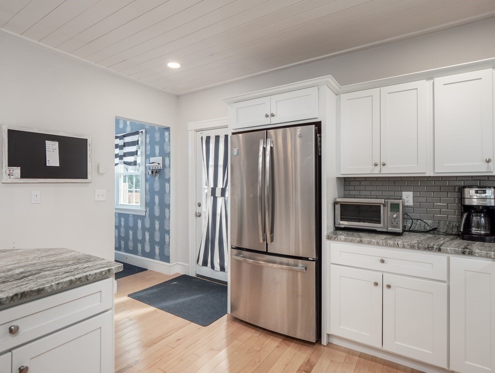 2 Clark Road Andover, MA 01810 - Photo 7 of 37