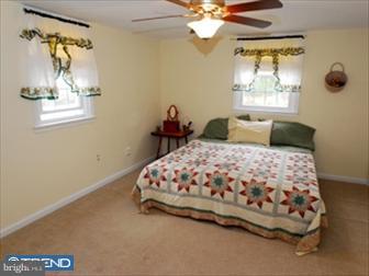 2531 Woodleigh Road Havertown, PA 19083 - Photo 5 of 6 Bedroom