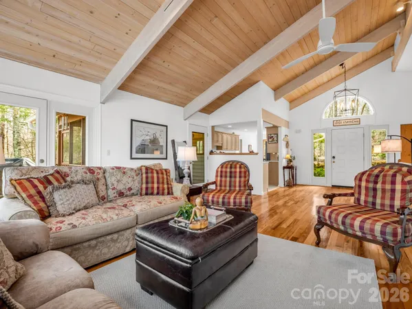 $795,000 | 209 Walnut Ridge Road, Brevard, NC 28712