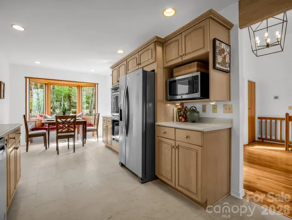$795,000 | 209 Walnut Ridge Road, Brevard, NC 28712
