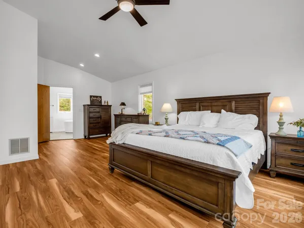 $795,000 | 209 Walnut Ridge Road, Brevard, NC 28712