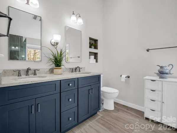 $795,000 | 209 Walnut Ridge Road, Brevard, NC 28712