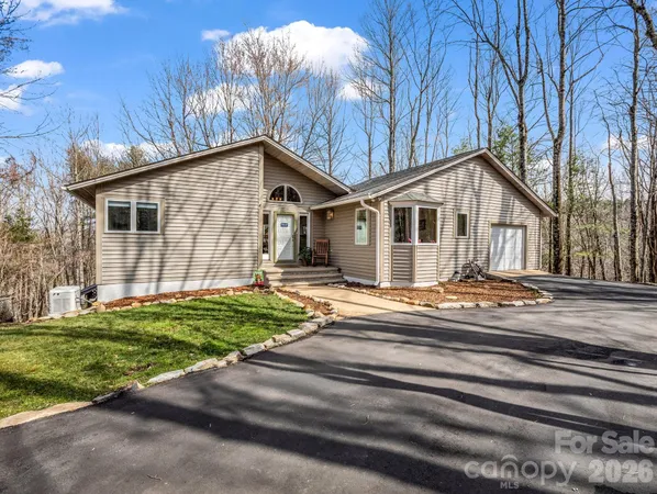 $795,000 | 209 Walnut Ridge Road, Brevard, NC 28712