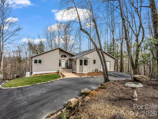 $795,000 | 209 Walnut Ridge Road, Brevard, NC 28712