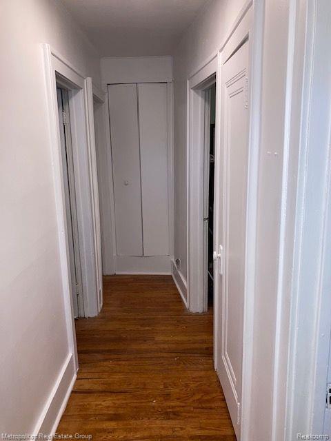 8403 Harding Center Line, MI 48015 - Photo 14 of 22