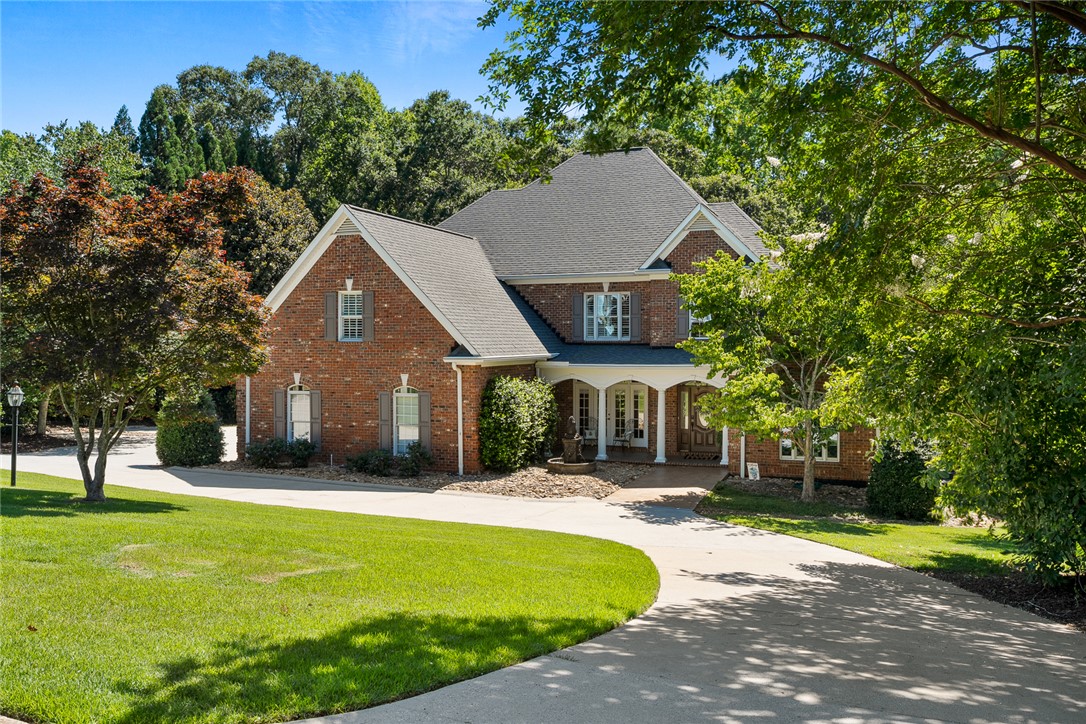 200 Graylyn Drive Anderson, SC 29621 - Photo 2 of 48 A spacious brick residence with a gracious covered porch welcomes you home.