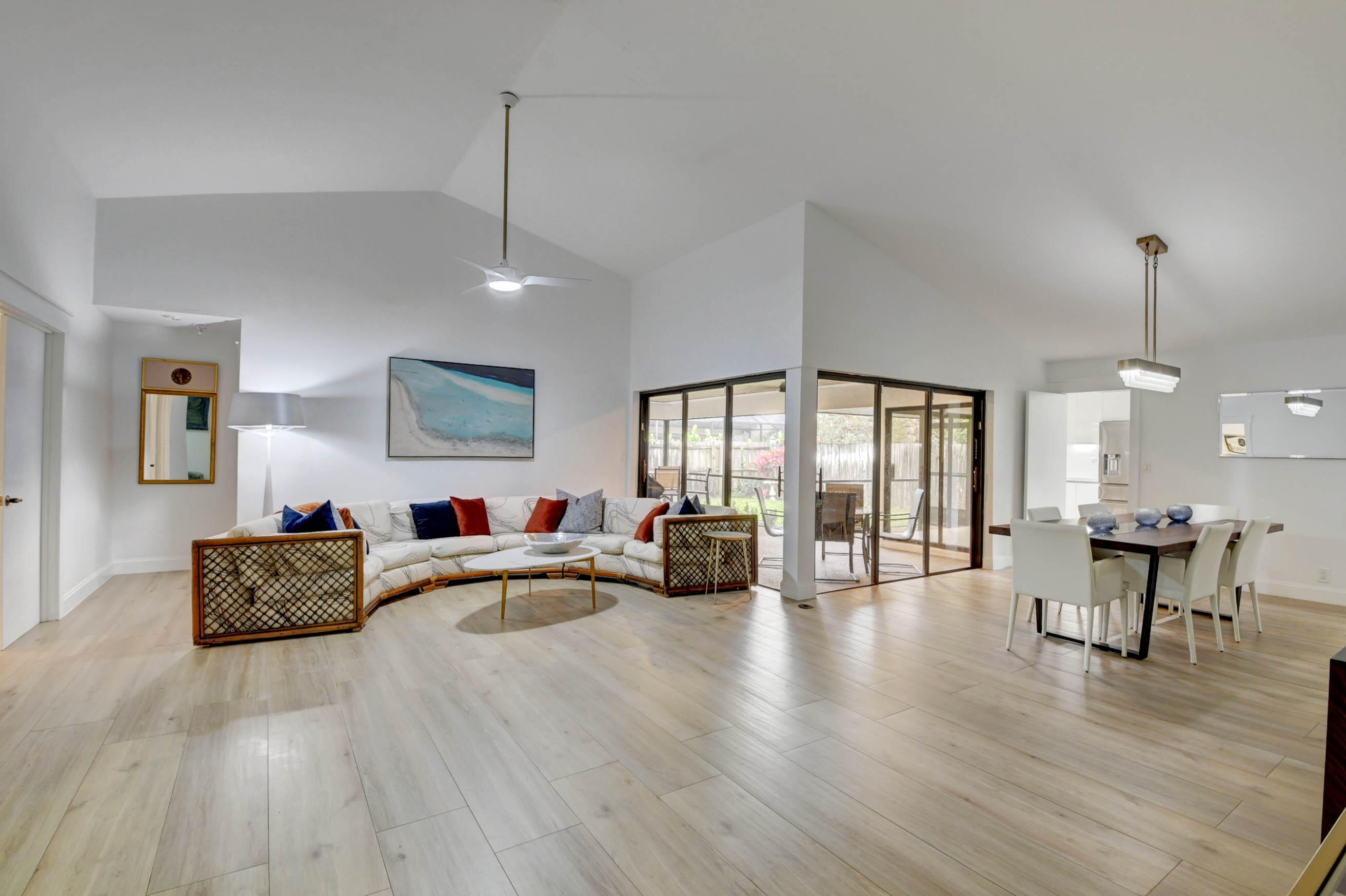 6554 Timber Lane Boca Raton, FL 33433 - Photo 14 of 61 Living area